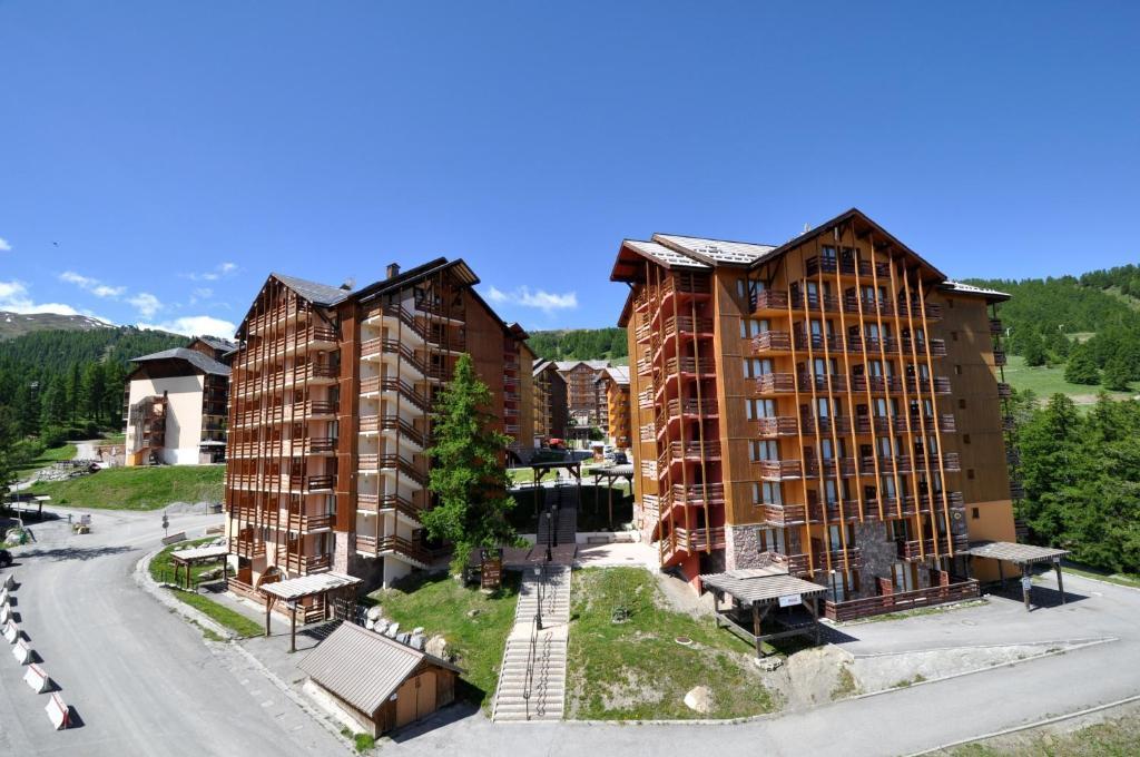 Castor & Pollux Aparthotel Risoul Exterior foto