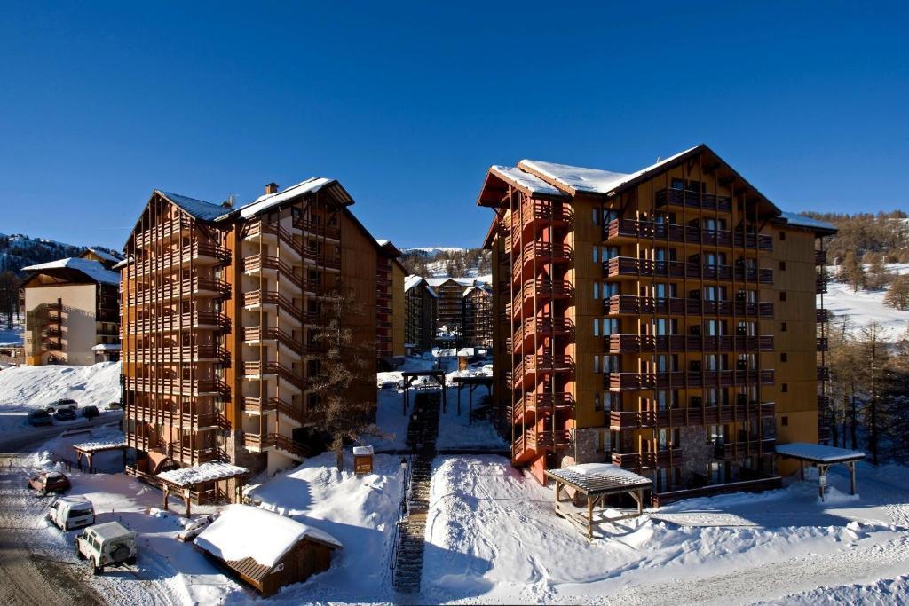 Castor & Pollux Aparthotel Risoul Exterior foto